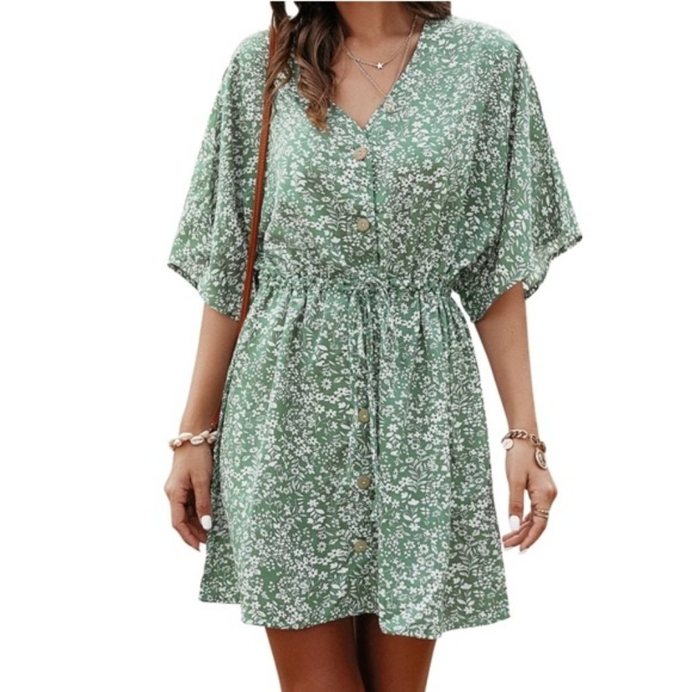Zxzy Green and White Floral Dress